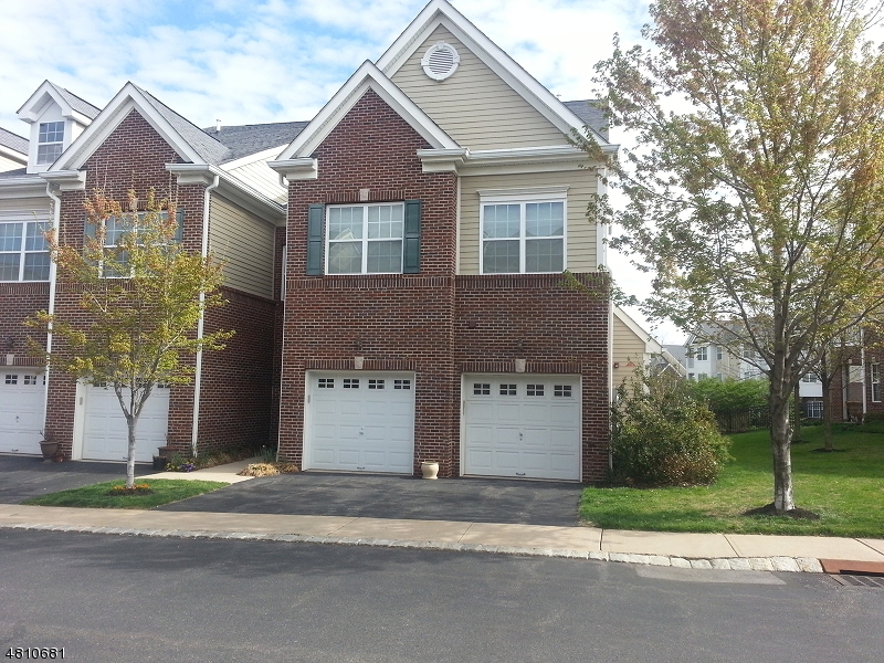 Morris Place - Residential Lease