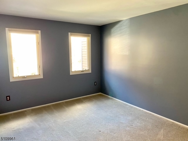 Skyview Heights - Residential Lease