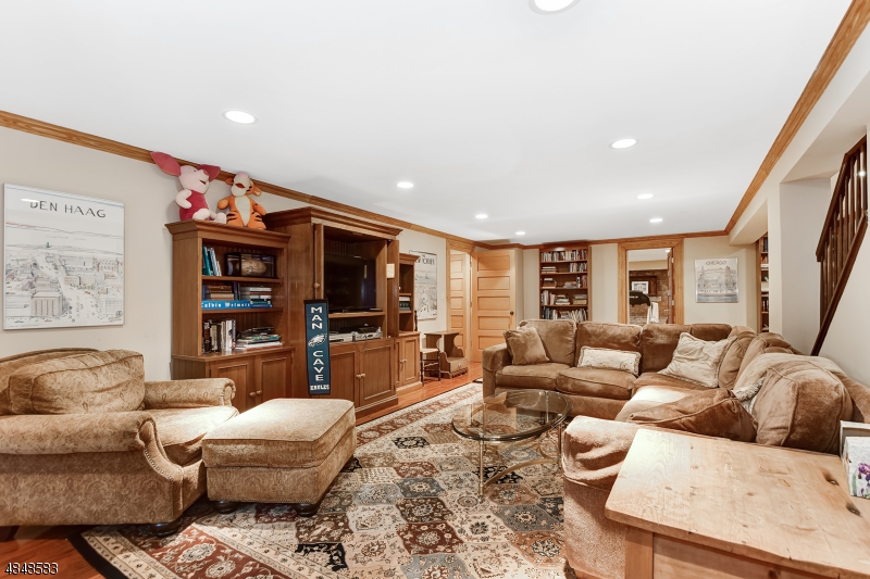 Old Short Hills - Residential