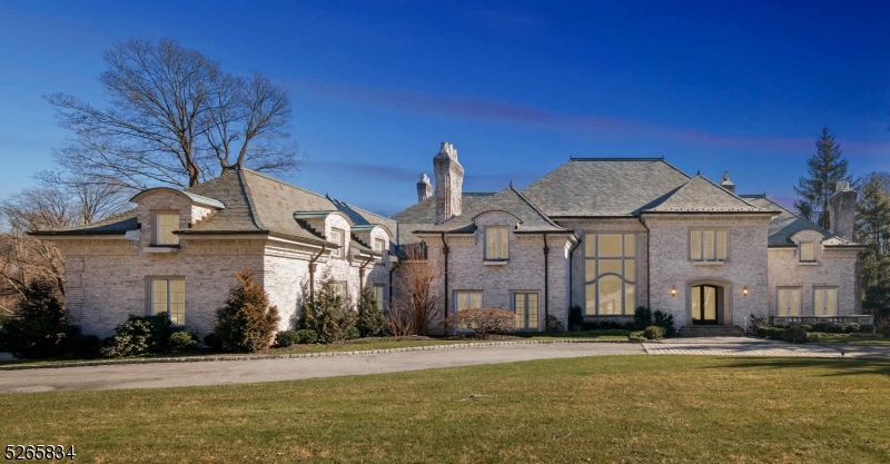 Llewelyn Park - Residential