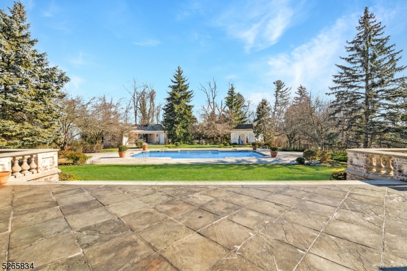 Llewelyn Park - Residential
