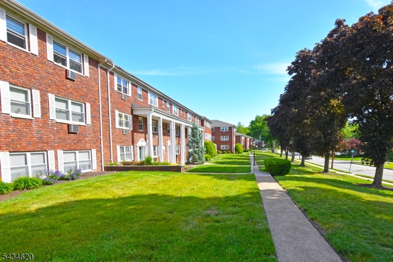 Manor Condominiums - Residential