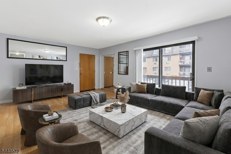 River Mill - Residential