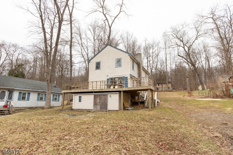 Beautifully updated 4 bedroom 2 Bath over 1700 Sq Ft colonial in the Silver Lake section of Hope Township. Upgrades include new flooring, carpets, cabinets, countertops and stainless steel appliances. Close to Rt 80 for an easy commute, 1 hour from NYC and 12 miles from the Delaware water Gap. Lake dues are optional