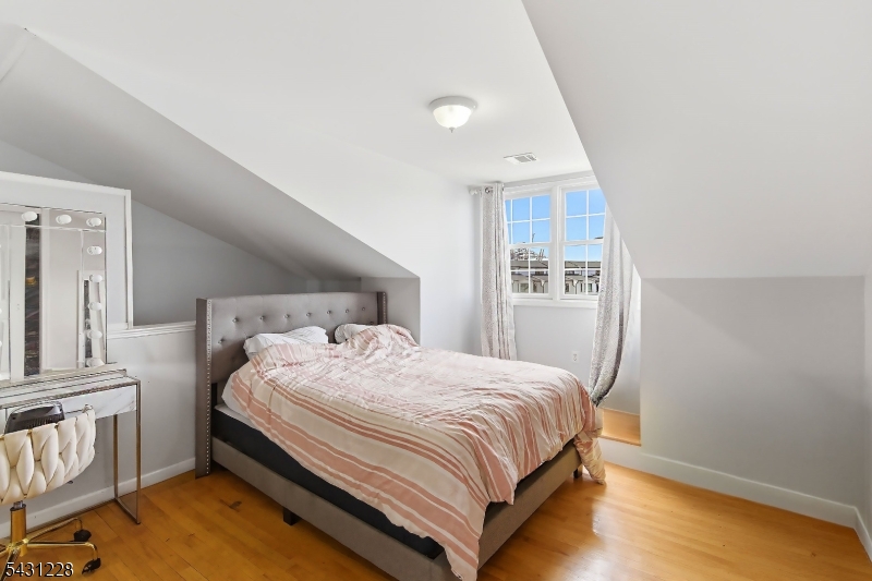 Riverfront Residences - Residential