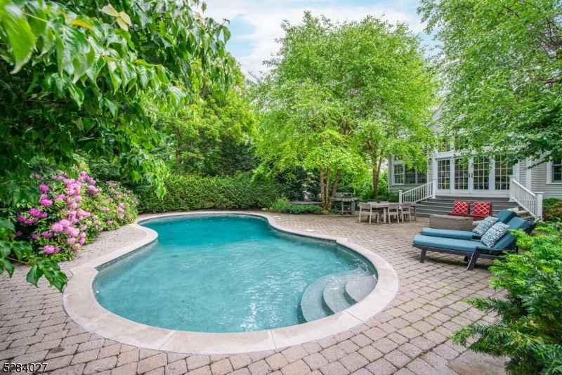 Upper Montclair - Residential