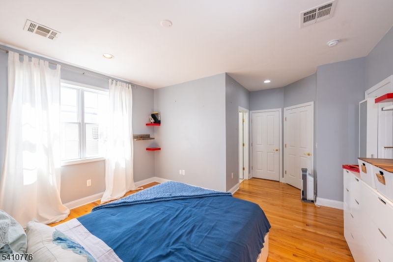 Bayonne - Residential