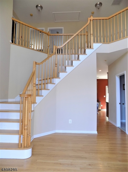 Oak Ridge - Residential