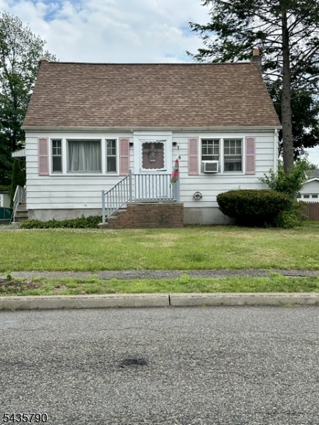 Tucked into one of Bloomingdale's most desirable neighborhoods, this charming Cape Cod is ready for you to make it your own. With great bones and a nicely sized lot, the home offers a rare opportunity to add your personal touch and build instant equity. Inside, you'll find hardwood floors throughout, an updated kitchen, and a full unfinished basement with room to expand. A newer roof (2020) means one of the big-ticket items is already done. Bring your vision and a little TLC?this one has all the right ingredients. Schedule your showing today!