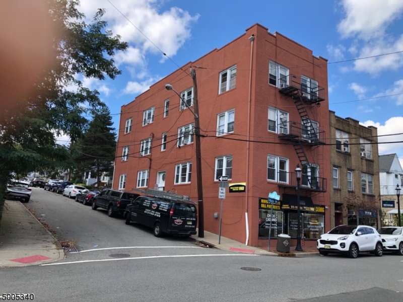 Beautiful 2nd floor apt with 2 Brm, Living room, full bath and EIK heat and hot water included.