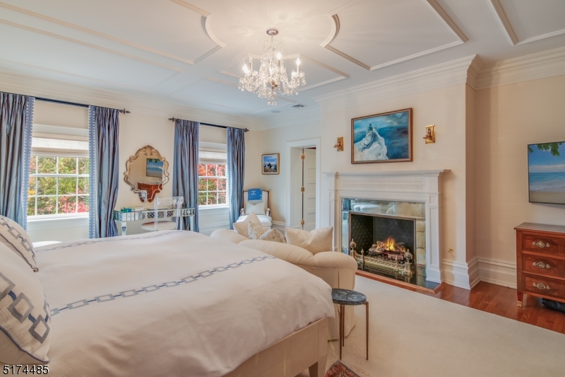 Old Short Hills - Residential