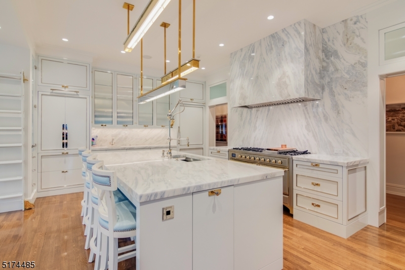 Old Short Hills - Residential