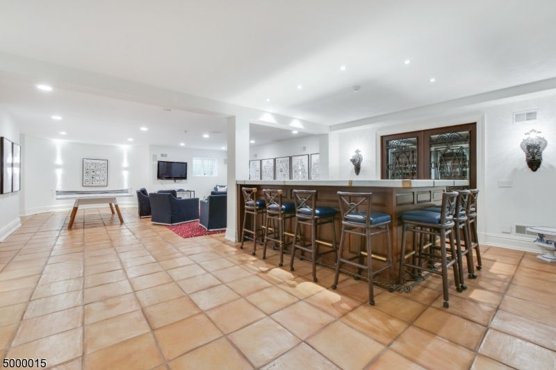 Old Short Hills - Residential