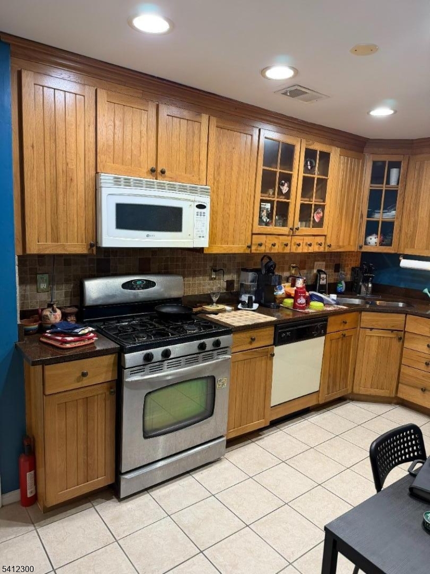 Renaissance I - Residential
