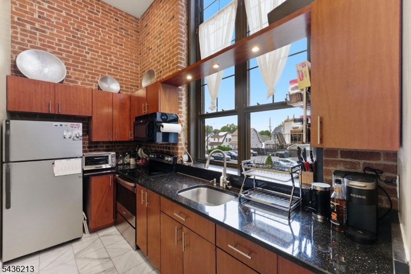 Condo - Residential