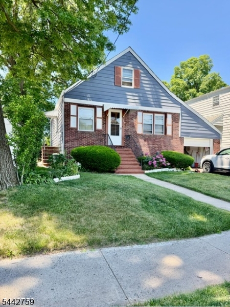 Welcome to this beautiful 3 bedrooms and 1 bathroom home in Roselle NJ. This home is in very good condition, new gas furnace and roof, a partially finished basement, attached garage, driveway parking, fencing yard and ample storage throughout the home. Conveniently located near shopping, dining, parks, major highways and public transportation New York and local buses/Trains Station. This home is a great opportunity for comfortable living in a desirable location.