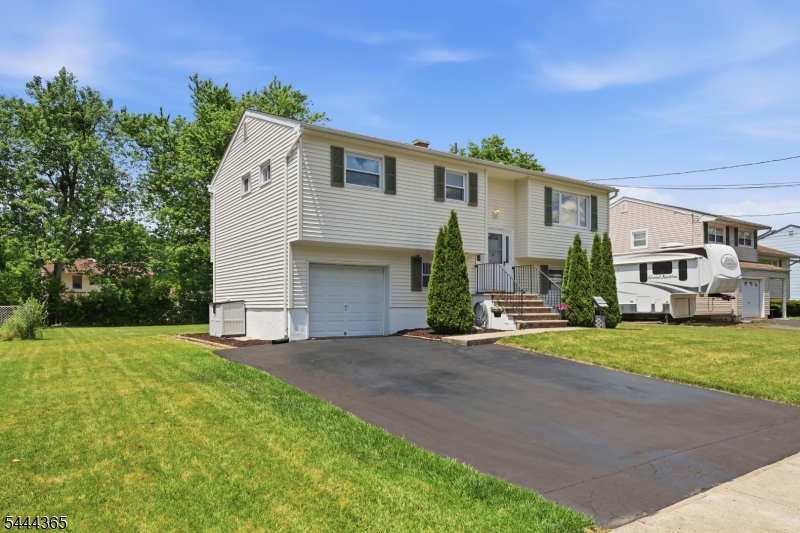 Clover Hill - Residential
