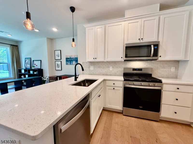 Scarlet Place - Residential Lease