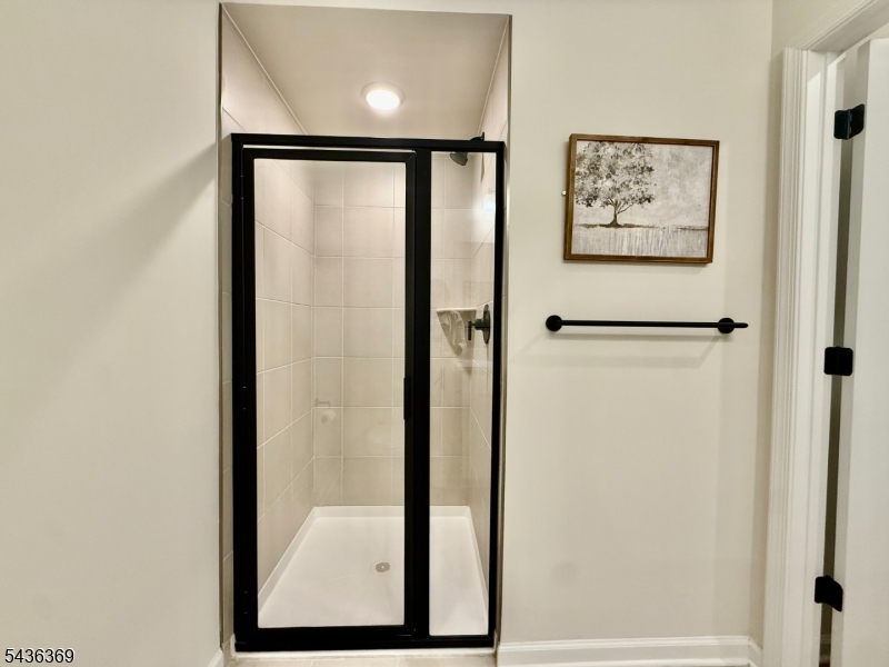 Scarlet Place - Residential Lease