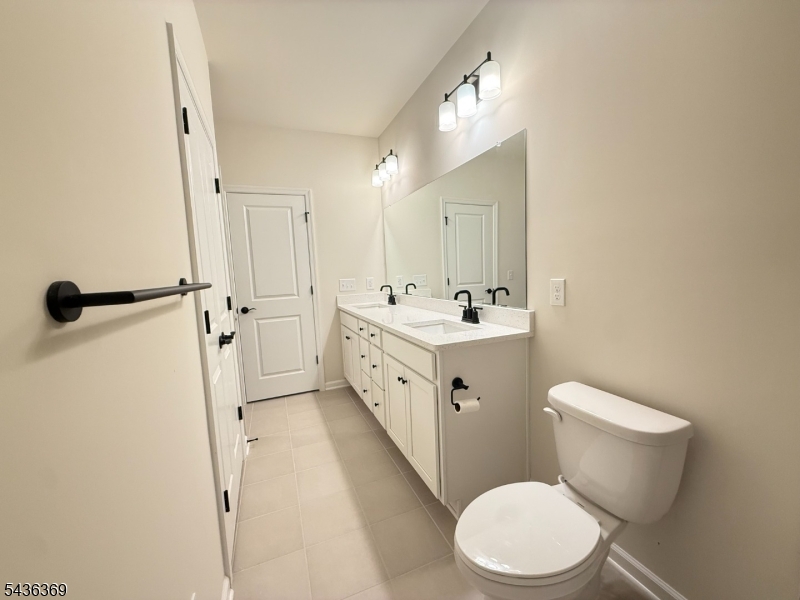 Scarlet Place - Residential Lease