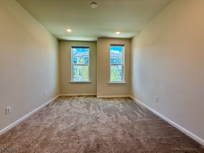 Scarlet Place - Residential Lease