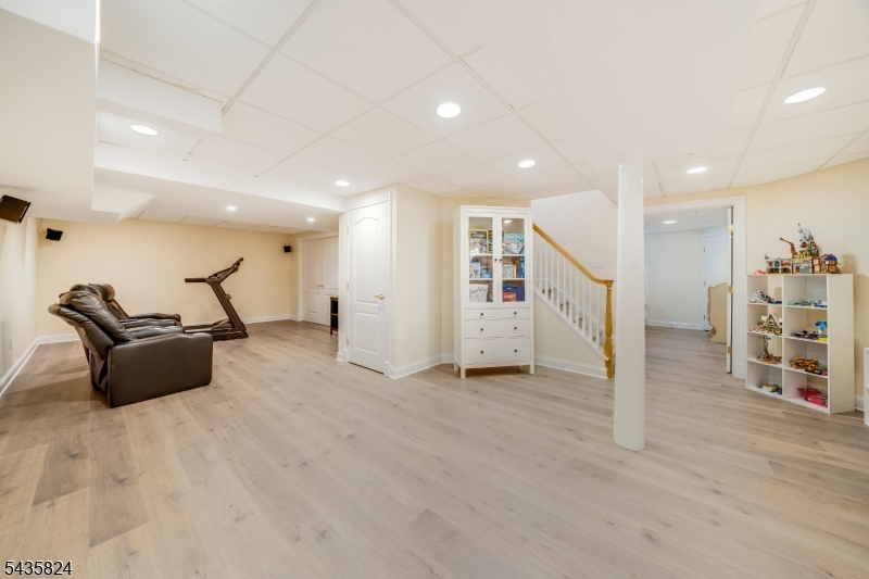 Shadow Ridge - Residential