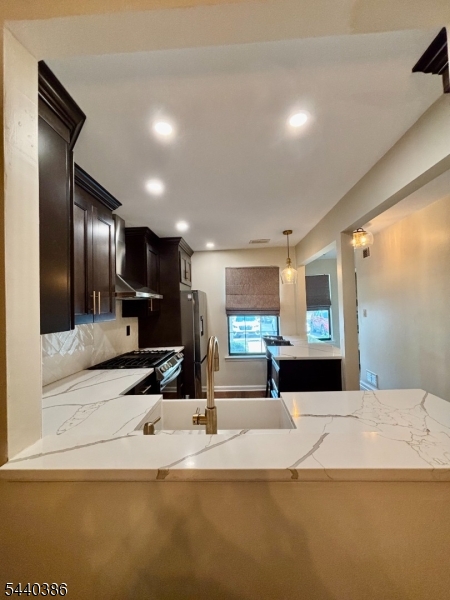 Woodbridge Commons - Residential