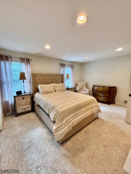 Woodbridge Commons - Residential
