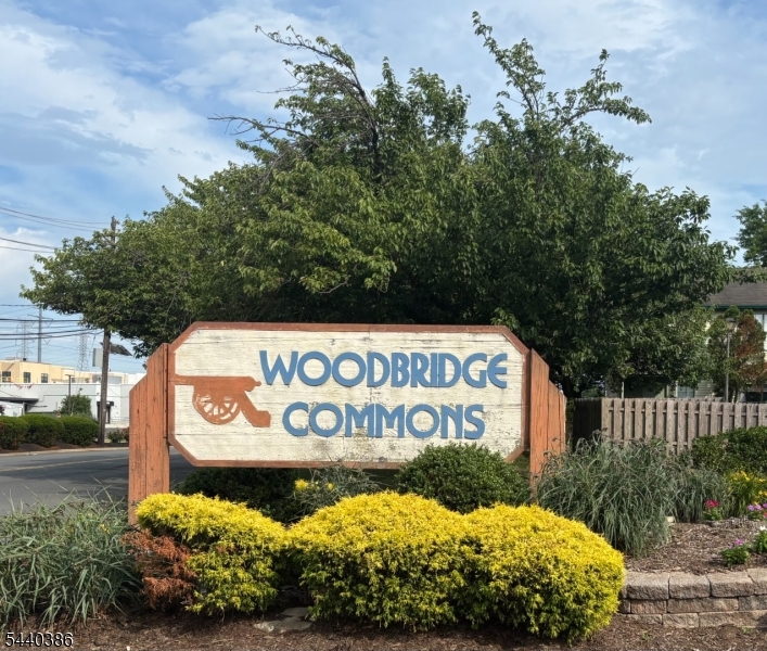 Welcome to Woodbridge Commons!  This First floor, beautifully maintained 2-bedroom, 1-bath condominium offers a spacious and functional layout in one of Iselin's most convenient locations.Additional highlights include updated kitchen, hardwood flooring, in-unit laundry, central air, ample storage, and open parking. Residents enjoy community amenities including tennis courts, landscaped grounds, and professional maintenance. Ideally located near Metropark Station, major highways, shopping, dining, Oak Tree Road, Menlo Park Mall, and Woodbridge Center Mall, offering an easy commute to New York City and surrounding areas. A great opportunity for homeowners and investors alike.