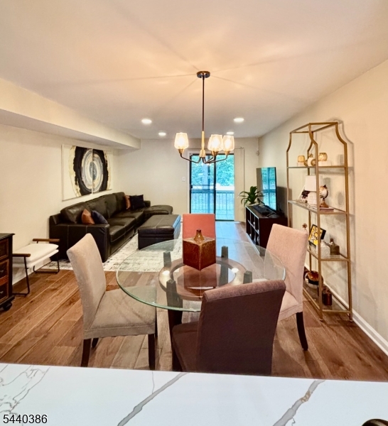 Woodbridge Commons - Residential