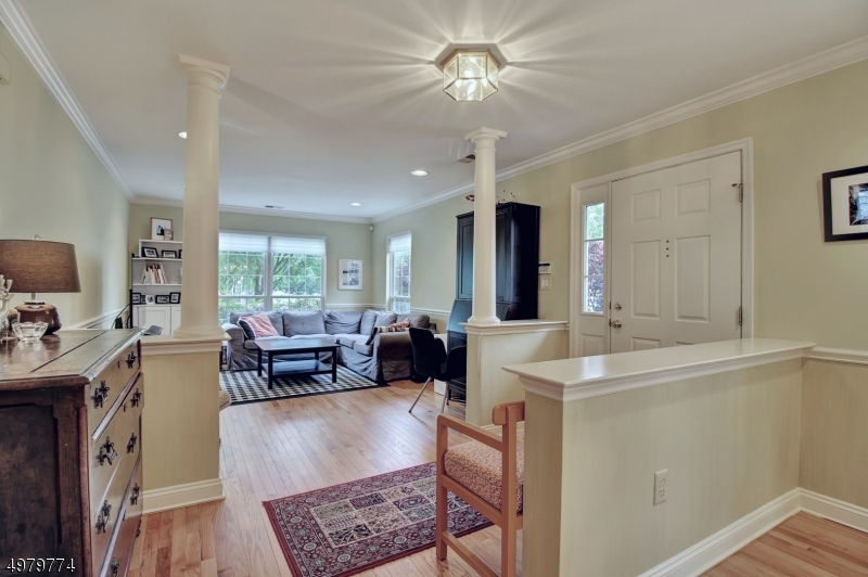 Hamilton Crest - Residential Lease