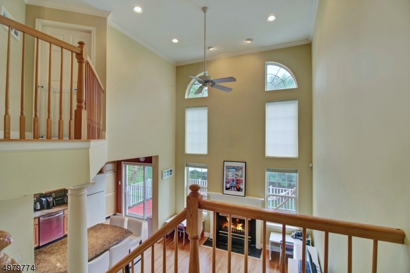 Hamilton Crest - Residential Lease