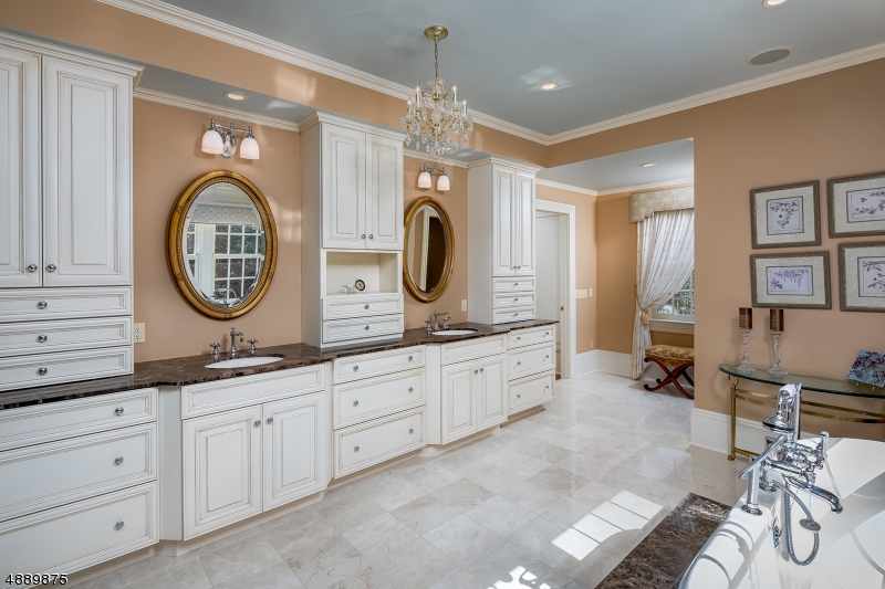 New Vernon - Residential