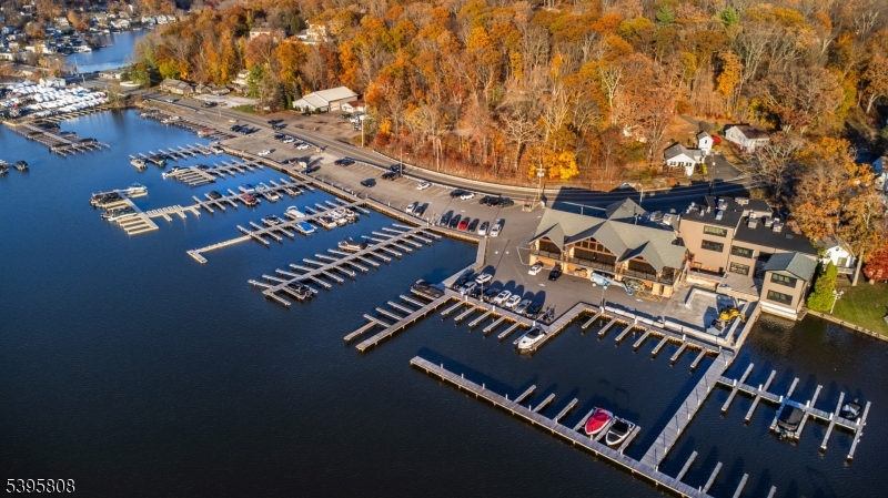 LAKE HOPATCONG PROSPECT POI - Land