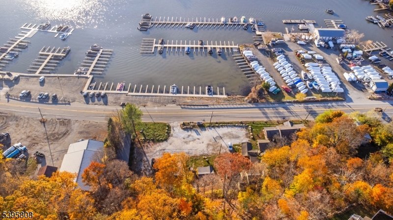 LAKE HOPATCONG PROSPECT POI - Land