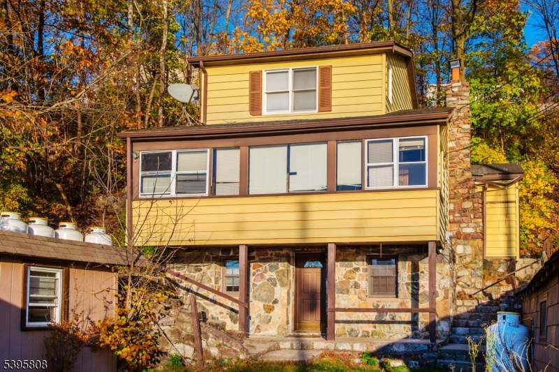 LAKE HOPATCONG PROSPECT POI - Land