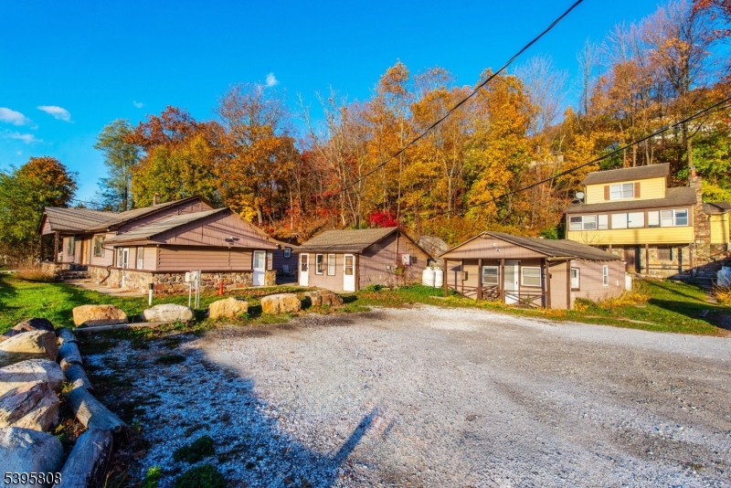 LAKE HOPATCONG PROSPECT POI - Land