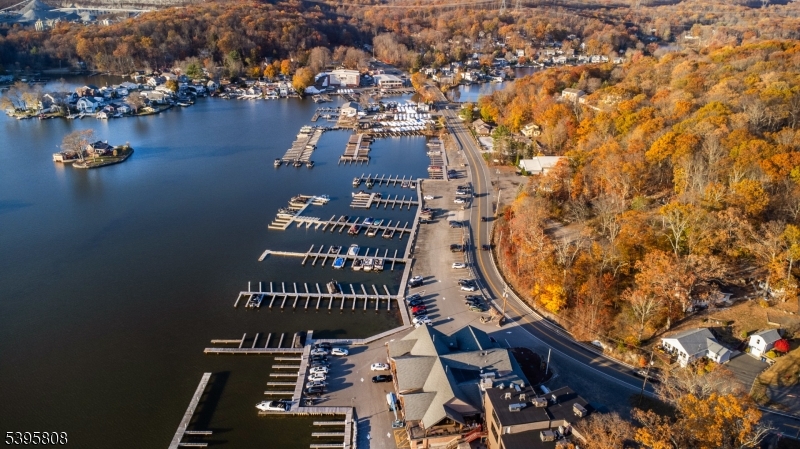 LAKE HOPATCONG PROSPECT POI - Land