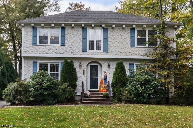 Wow!  You don't want to miss seeing this lovely 4 bedroom, 2.5 bath Center hall colonial located on a cul de sac in the desirable Fardale neighborhood of Mahwah.  Walk through the front door and be greeted by a banquet sized formal dining room & lovely formal living room, both featuring hardwood floors and crown molding.  Step into the updated eat in kitchen with granite countertops, farm front sink & sliding glass doors to the deck with retractable awning.  Other features of this wonderful home are the king size master suite with walk in closet and updated bath, 3 other spacious bedrooms, updated hall bath, convenient 2nd floor laundry room, family room with brick fireplace, large finished basement & 2 car garage.  Mahwah offers a wonderful quality of life with low taxes, great schools & easy NYC commute.