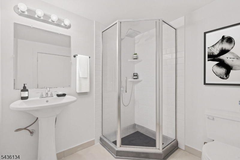 Condo - Residential