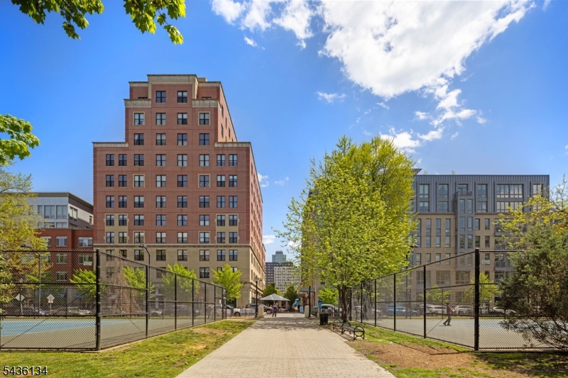 Condo - Residential