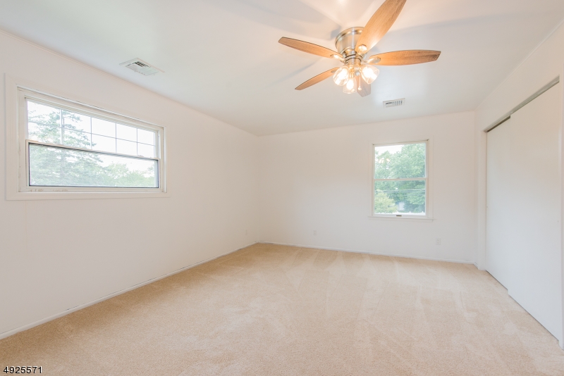 KENDALL PARK - Residential