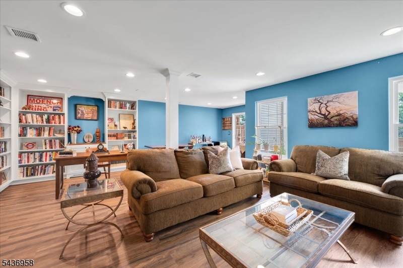 Glenbrooke - Residential