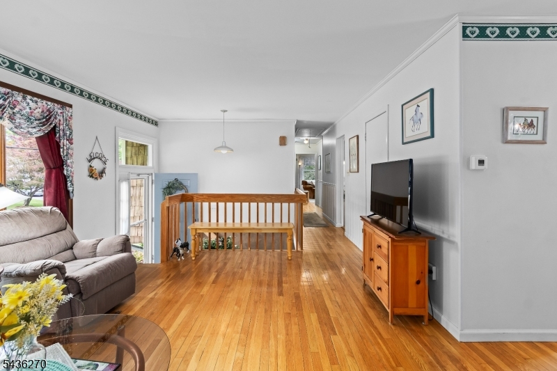 Forest Hills - Residential
