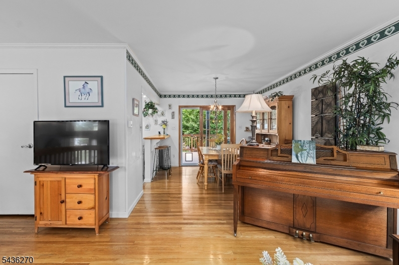 Forest Hills - Residential