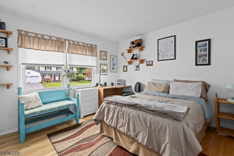 Forest Hills - Residential