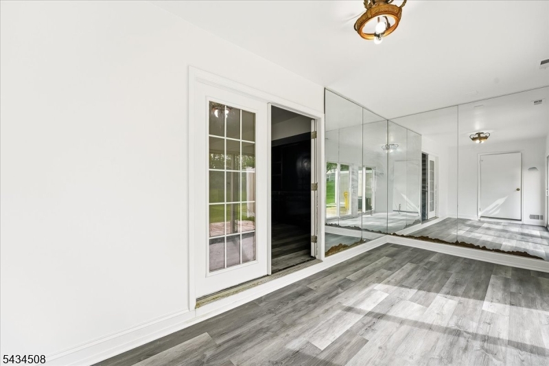 Deer Run Golf and Tennis - Residential
