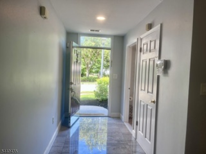 Jade Mountain - Residential Lease