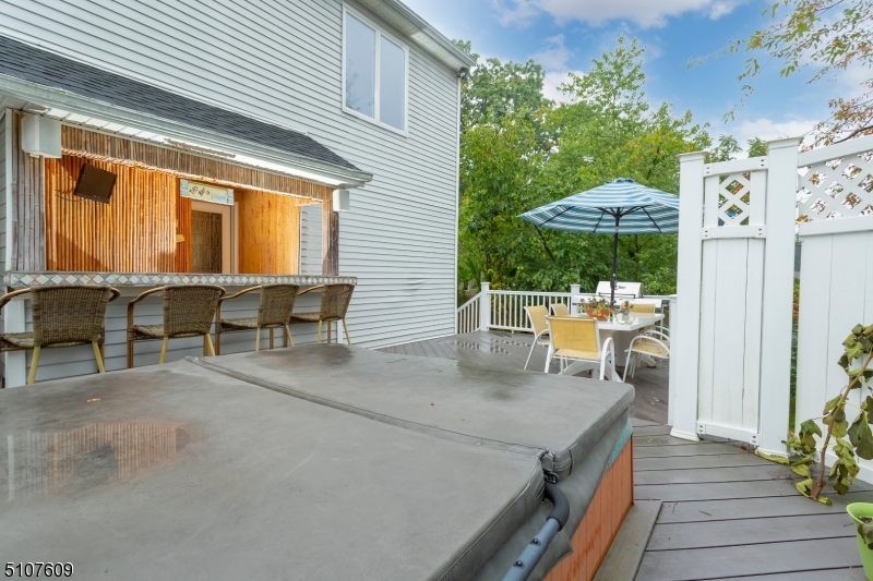 Lake Parsippany - Residential