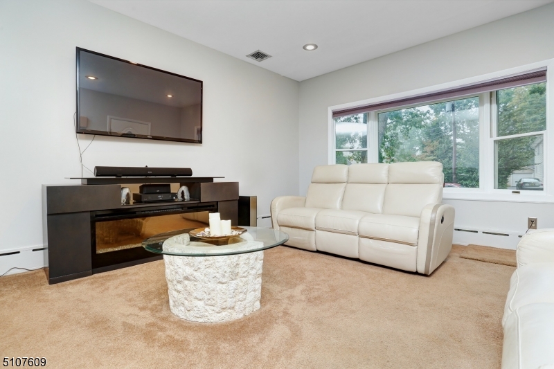Lake Parsippany - Residential